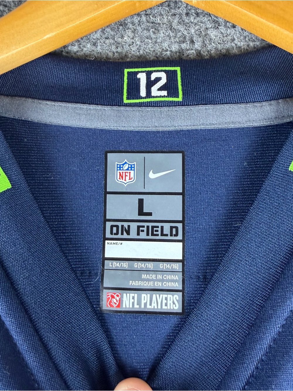 Nike Seattle Seahawks Jersey Womens Large Blue Fan 12 NFL Football Home Kit - Picture 5 of 8